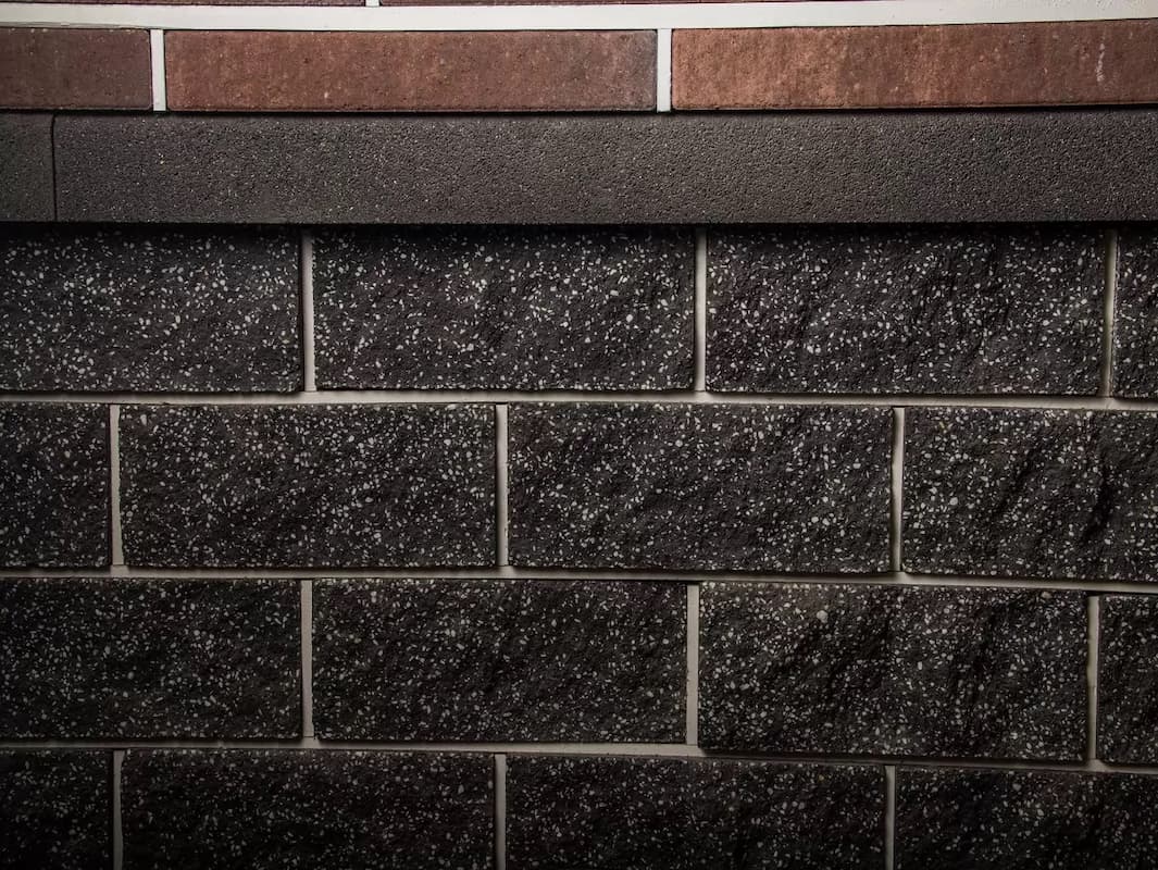 kirpich liczevoj splitlajn chernyj