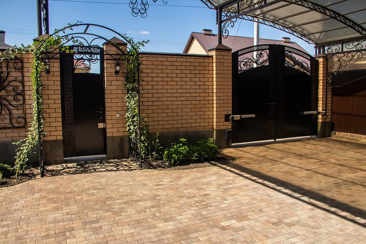 kollekcziya platczstoun 100h200h65 granit liberika 3